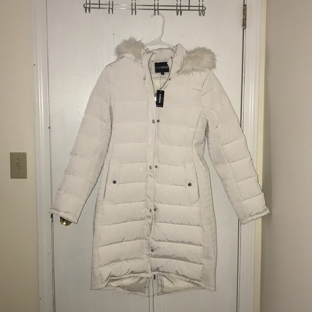 Express Long White Down-filled Winter Coat Size M